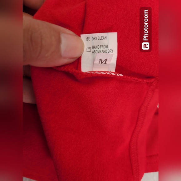 ZILEZILE Women Sexy Off Shoulder V-Neck Short Sleeves Red Crop Top Size Medium - Picture 5 of 8